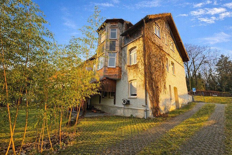 Charmantes Ein/Zweifamilienwohnhaus mit herrlichem Ausblick, Bild 2