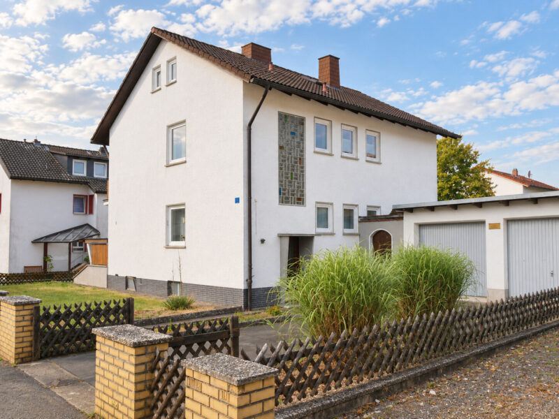 Interessantes Haus auf großem Grundstück!, 96484 Meeder-Wiesenfeld