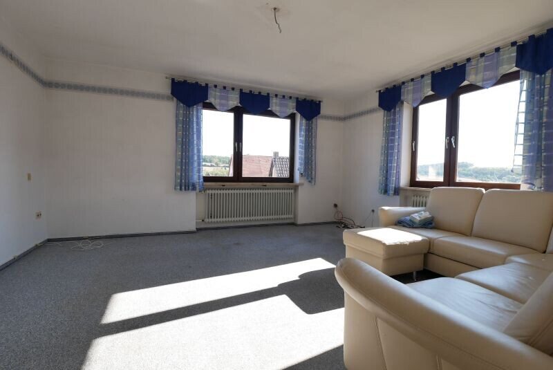 Wohnhaus mit Scheune in Seßlach STT, Bild 3