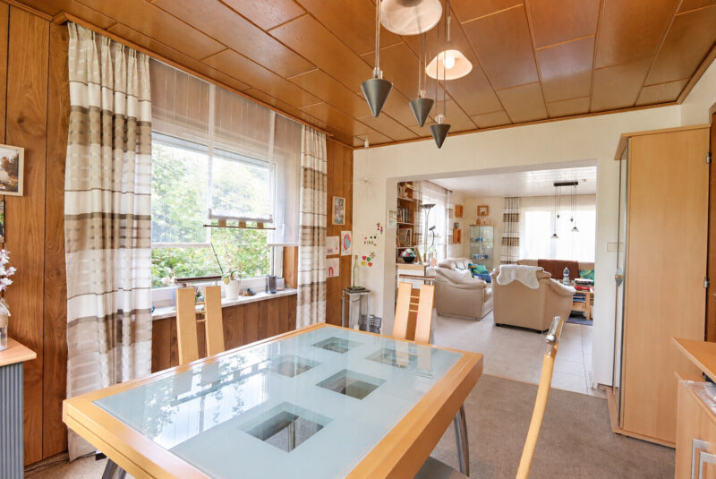 Großzügiges Dreifamilienhaus mit Garten und Weitblick, Bild 5