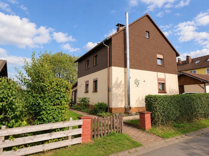 Teilrenoviertes Wohnhaus mit Potential auf dem Land!, Bild 2