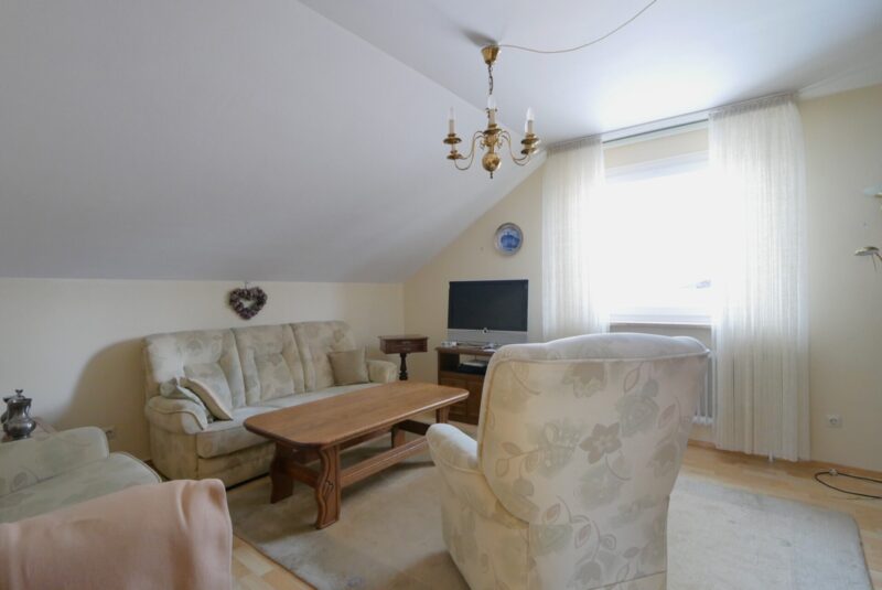 4 Zimmer Eigentumswohnung mit Aufzug im Herzen Coburgs, Bild 7