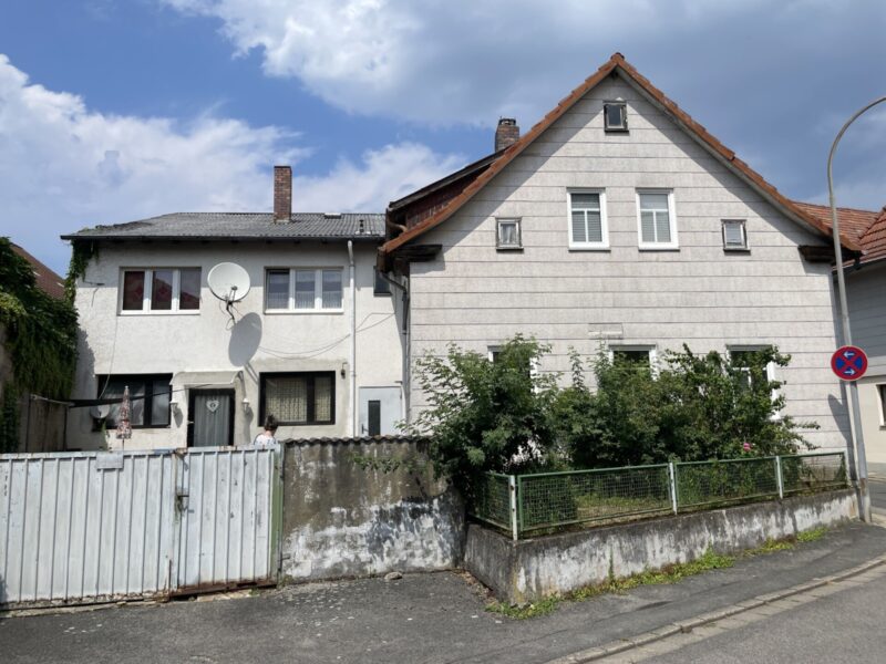 Vermietetes Zweifamilienhaus im Rodacher Zentrum, 96476 Bad Rodach