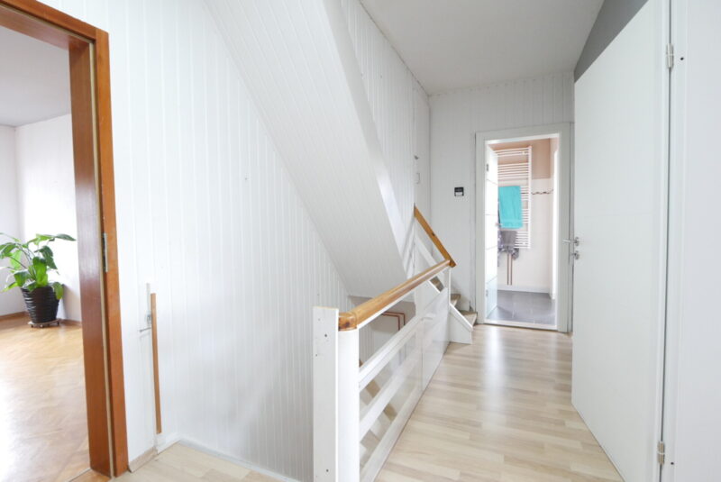 Gepflegtes Wohnhaus in guter Lage von Rödental, Bild 11