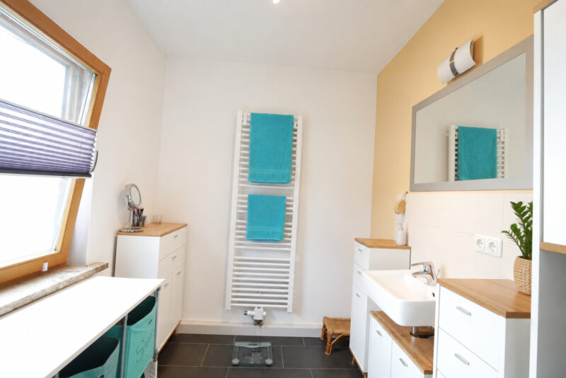 Gepflegtes Wohnhaus in guter Lage von Rödental, Bild 3