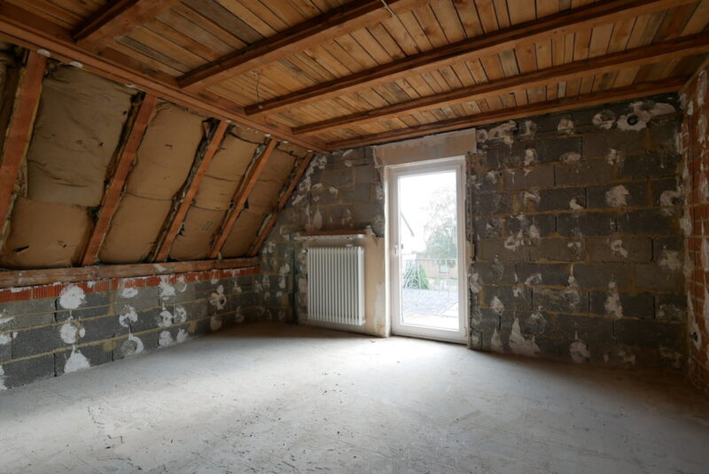 Einfamilienhaus mit Ausbaupotential in Weidach, Bild 6
